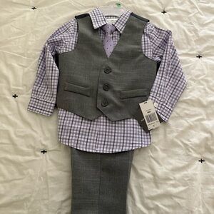 Van Heusen Boys Purple Plaid Dress Shirt with Light Purple Tie Size 18 months